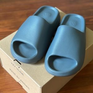 Adidas Yeezy Slide ‘Slate Marine’ | Men’s Size 7 | New in Box